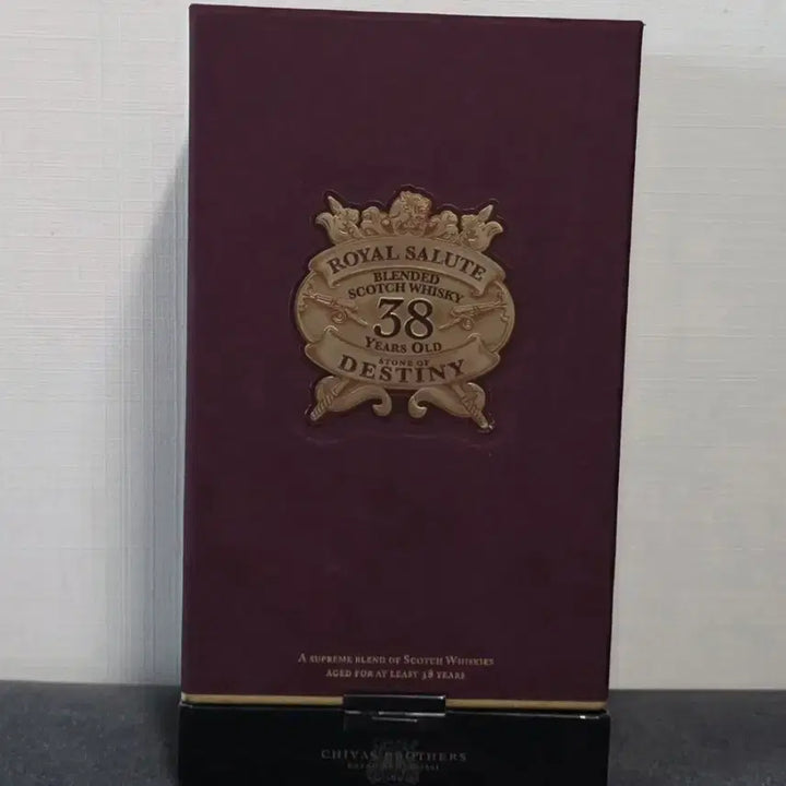 [BUNJANG] Royal Salute 38 Year Old Whisky Empty Bottle with Case / 로얄살루트 38년산 위스키 공병