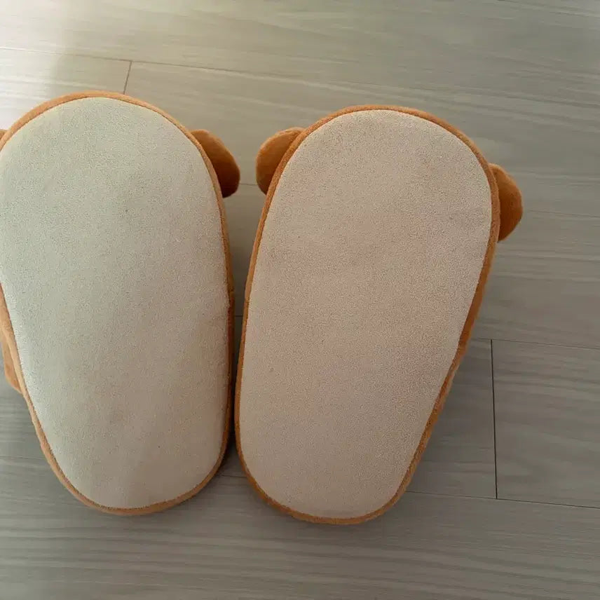 [BUNJANG] Cheerolei Koguma Room Shoes Slippers / 차이로이코구마 룸슈즈 슬리퍼