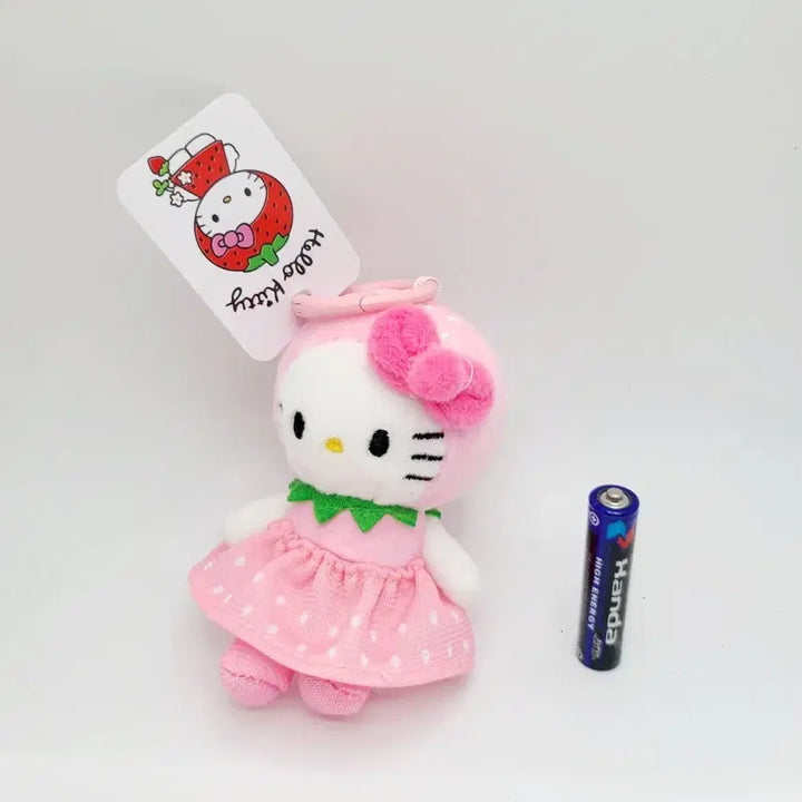 [BUNJANG] Hello Kitty Strawberry Version Plush Keychain Doll / 헬로키티 딸기 버전 봉제 키링 인형