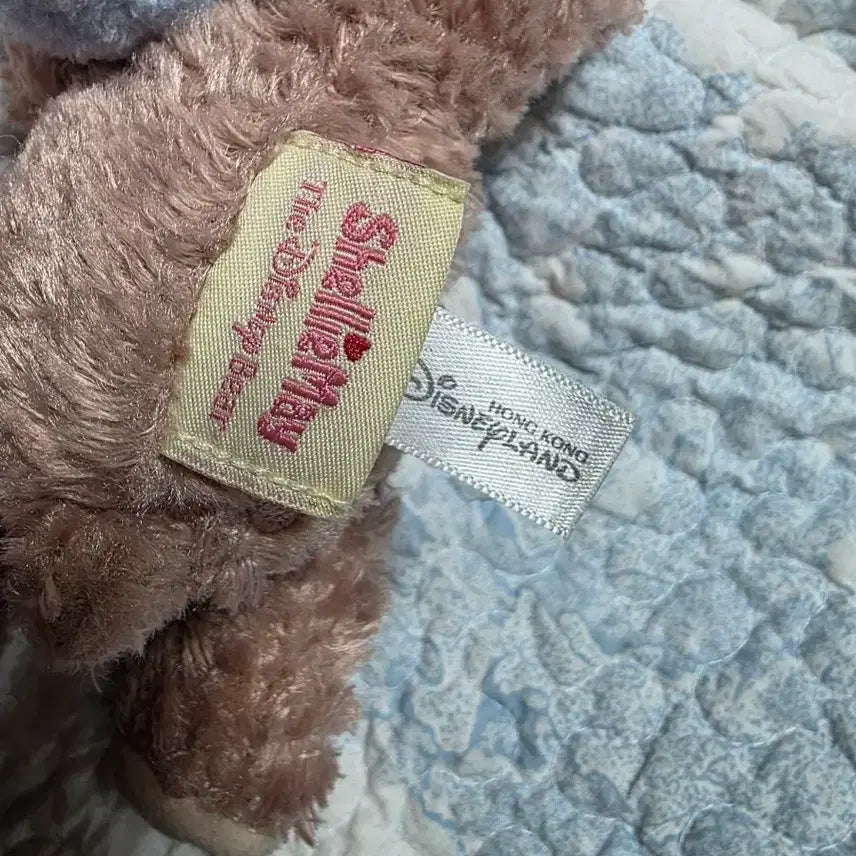 [BUNJANG] Disney Duffy and Friends ShellieMay Plush Keychain (Hong Kong Disneyland) / 디즈니 더피와 친구들, 쉐리메이 인형 키링 (홍콩 디즈니랜드)
