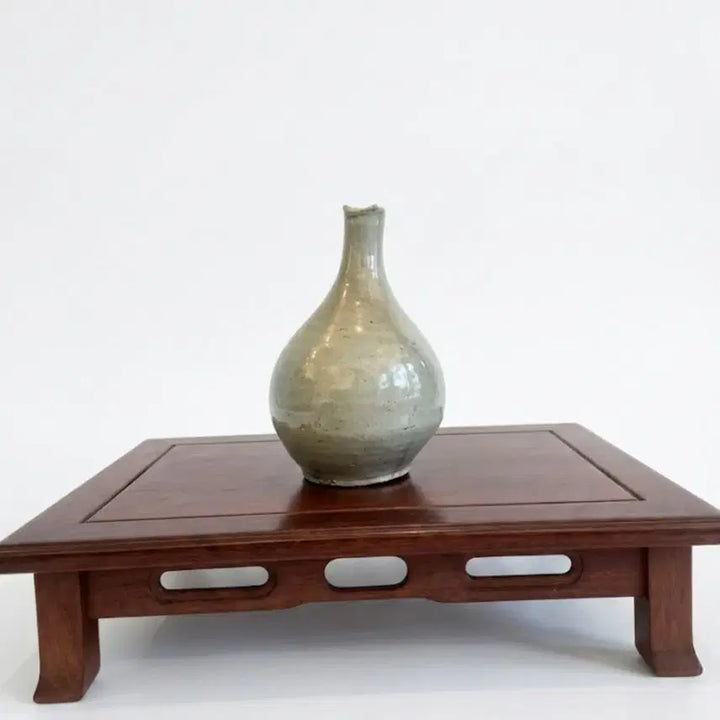 [BUNJANG] 18th-19th Century Joseon Dynasty Celadon Vase / 조선시대 18~19세기 제작된 청자 주병입니다