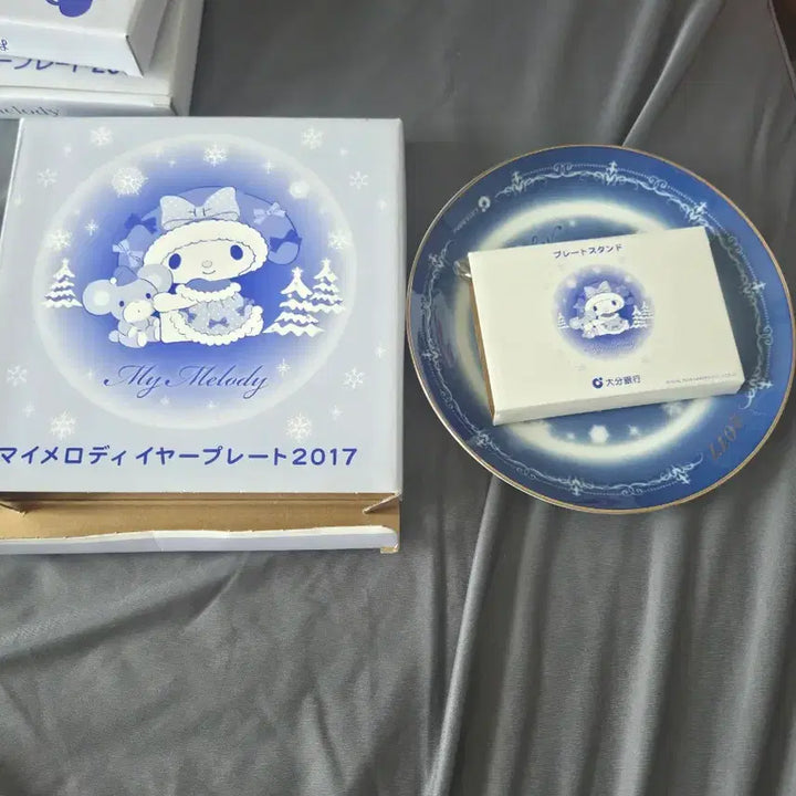 [BUNJANG] Sanrio My Melody 2017 Commemorative Plate / 산리오 마이멜로디 2017년 기념 접시