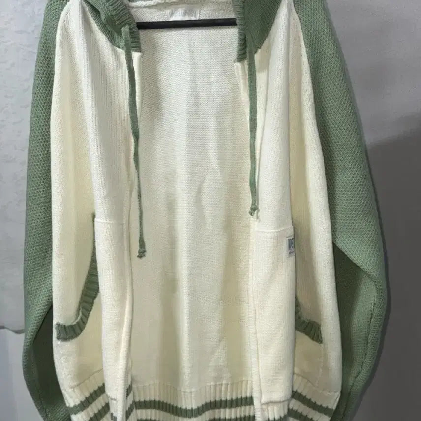 [BUNJANG] NCT WISH Concert Knit Hood Zip-up Regular Length / 엔시티위시 단콘 니트후드집업 일반기장 2번착용