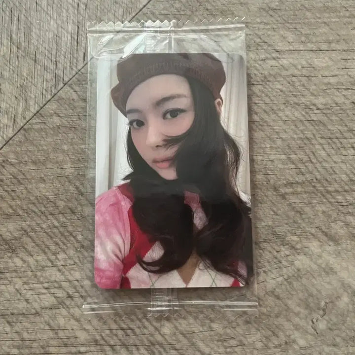 [BUNJANG] IOI Im Nayoung Ketapo POB Photocard / 아이오아이 임나영 케타포 미공포 포카 판매
