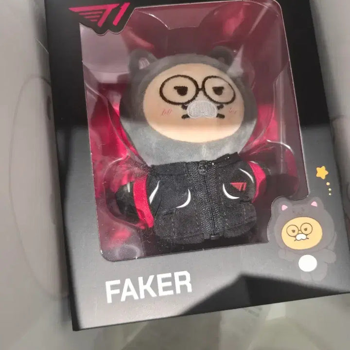 [BUNJANG] T1 Faker Doll with Photocard / T1 페이커 인형 팝니다 포토카드 포함