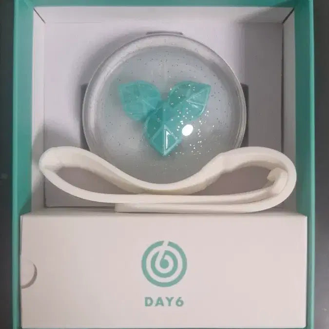 [BUNJANG] DAY6 Made Watch 3rd Generation Lightstick / 마데워치 3기