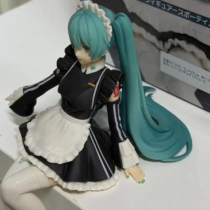 [BUNJANG] Hatsune Miku Sporty Maid Noodle Stopper Figure (Box Included) / 박스O) 하츠네 미쿠 피규어 스포티 메이드 누들스토퍼 양도