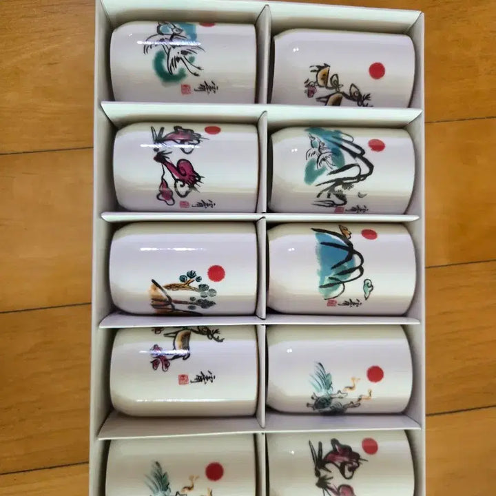 [BUNJANG] Unbo Workshop Ten Symbols of Longevity Sake Cup Set (10 Pieces) / 운보공방 십장생 술잔10세트 명품희귀품
