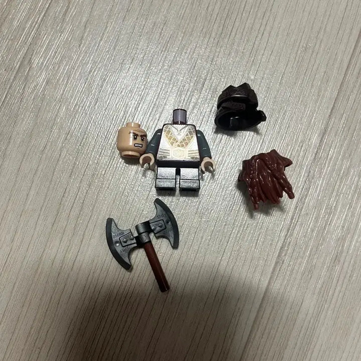 [BUNJANG] LEGO Lord of the Rings Gimli Figure / 레고 반지의제왕 김리 피규어 판매