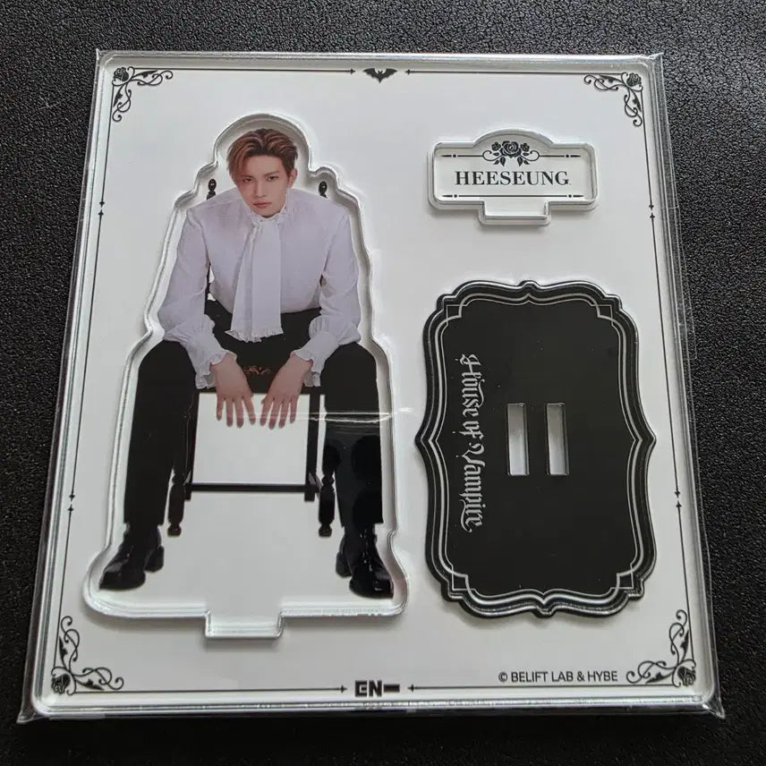 [BUNJANG] Enhypen Heeseung House of Vampires Acrylic Stand / 엔하이픈 희승 하우스오브뱀파이어 아크릴 스탠드