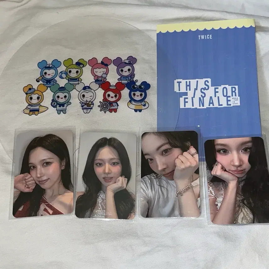 [BUNJANG] Twice Popup Bundle Set Photocard, Fan, Stamp Set / (일괄) 트와이스 팝업 4만원 포카+부채