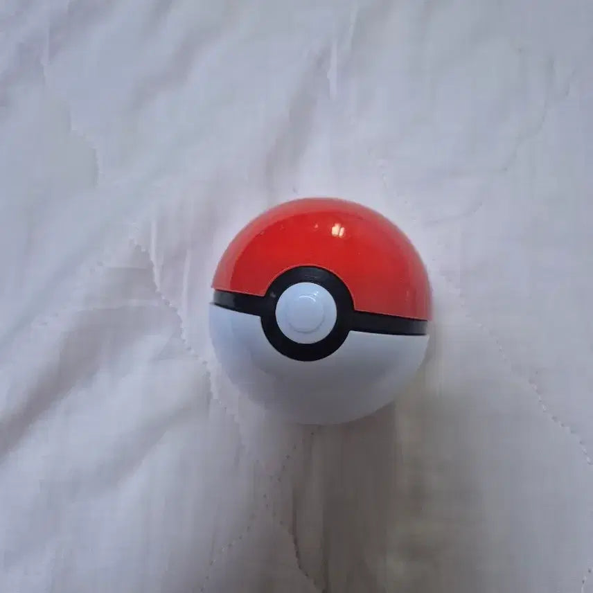 [BUNJANG] Pokemon 36 Types Gacha Figure Set with Monster Ball and Pikachu / 포켓몬스터 36종 가챠 피규어 캡슐 토이 몬스터볼 피카츄 판매