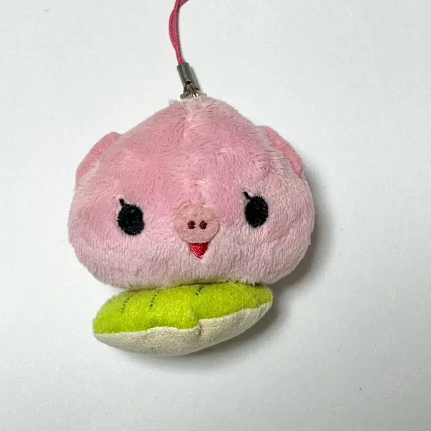 [BUNJANG] San-X Momo Buta Plush Keychain Strap / 고전 산엑스 모모부타 인형 키링 스트랩