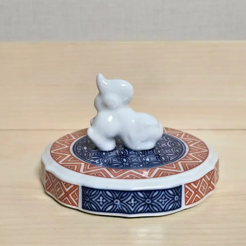 [BUNJANG] Arita-yaki Celadon Porcelain Paperweight / 일본 아리타 야키 도자기 문진