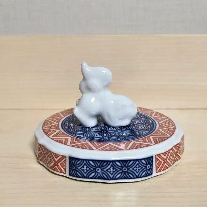 [BUNJANG] Arita-yaki Celadon Porcelain Paperweight / 일본 아리타 야키 도자기 문진