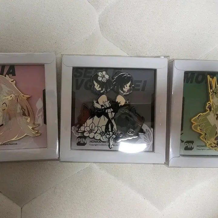 [BUNJANG] Honkai Impact 3rd Metal Badges - Elysia / Seele / Mobius / 붕괴 3rd 금속뱃지 엘리시아 / 제레 / 뫼비우스