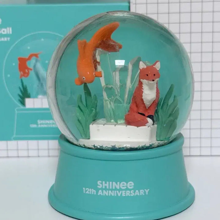 [BUNJANG] SHINee 12th Anniversary Glitter Snow Globe / 샤이니 12주년 글리터볼 스노우볼