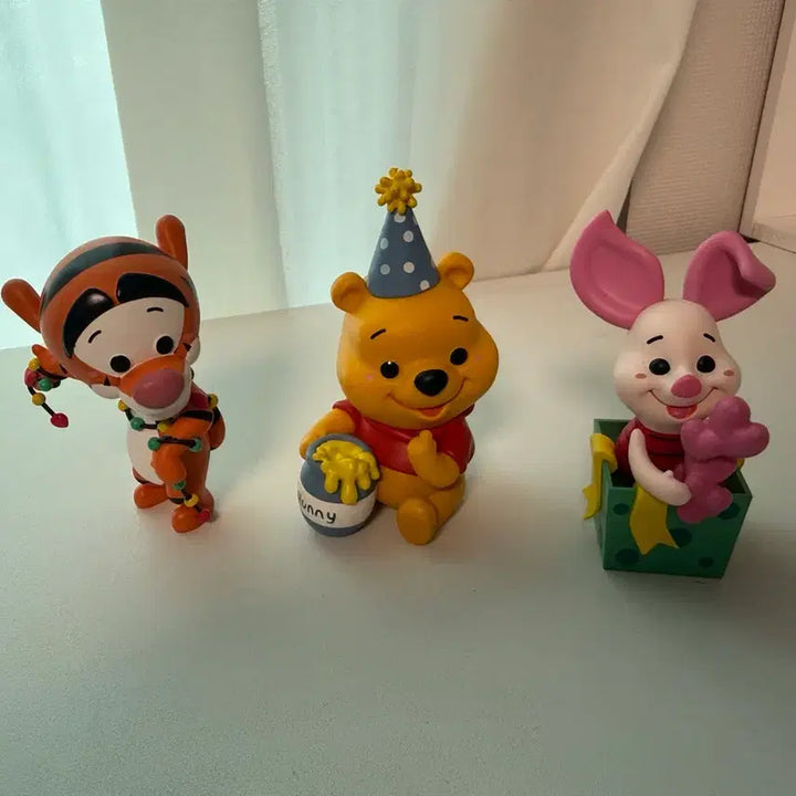 [BUNJANG] Disney Winnie the Pooh, Tigger, Piglet Figure 3-Piece Bundle Set / 곰돌이 푸 티거 피글렛 피규어 3종 일괄