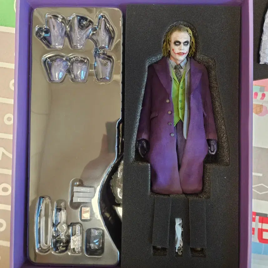 [BUNJANG] Hot Toys Joker DX32 The Dark Knight Figure / 핫토이 조커 DX32 팝니다.