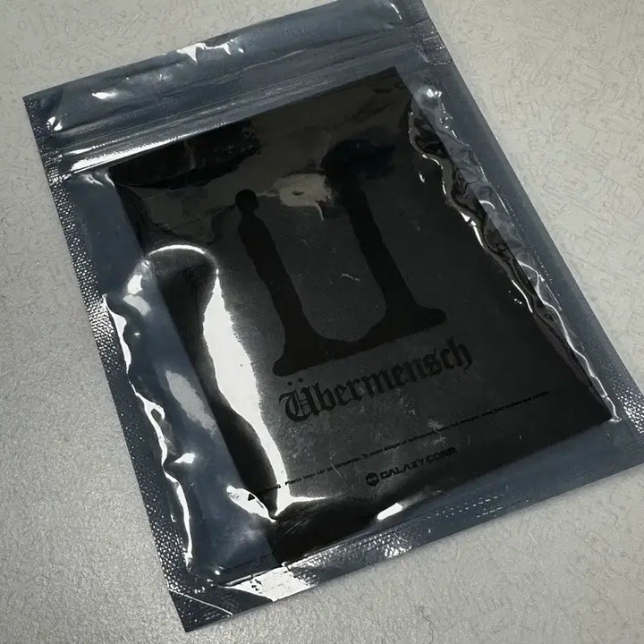 [BUNJANG] G-Dragon Weverse Men Pop-up Photocard Set / 지드래곤 위버멘시 팝업 포토카드 set