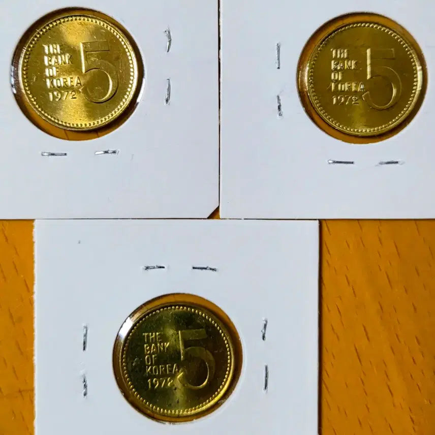 [BUNJANG] 1972 Turtle Ship 5 Won Coin Bundle (Unused) / 옛날 거북선 오원 주화 (1972년 미사용)