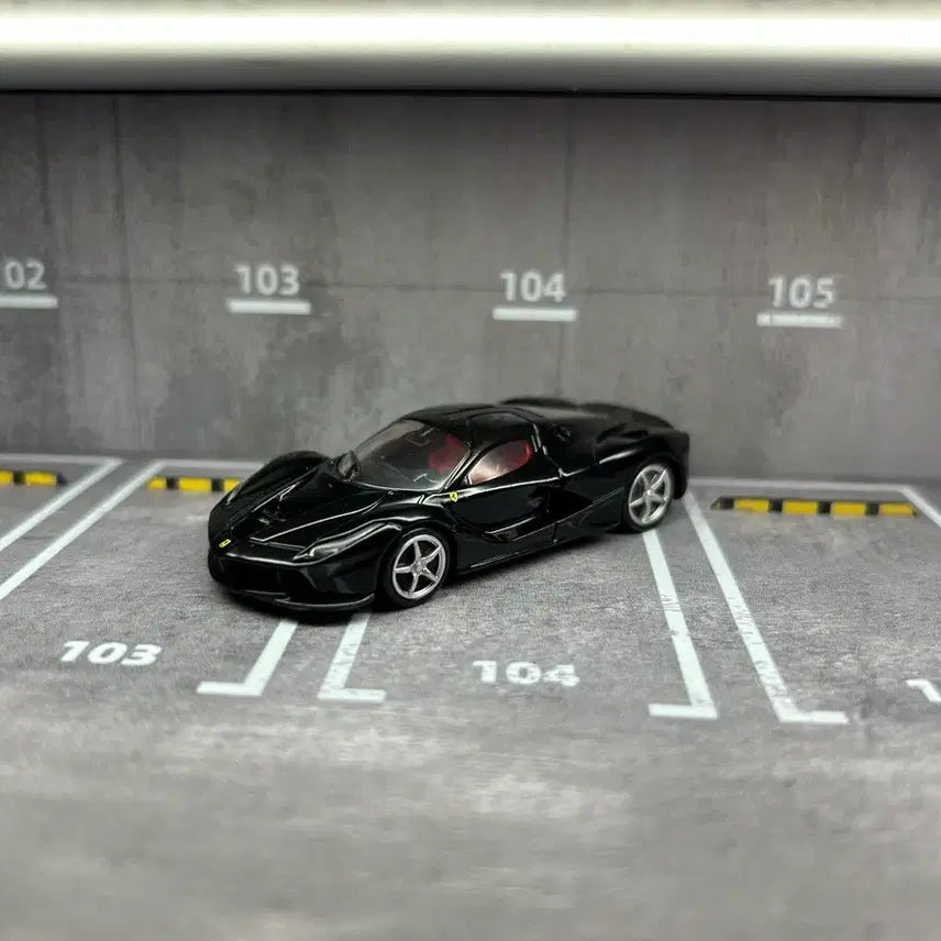 [BUNJANG] Tomica Premium 38 LaFerrari Nero Daytona (Limited Edition) / 토미카 프리미엄 38 라페라리 블랙 초회한정판 토미카 페라리