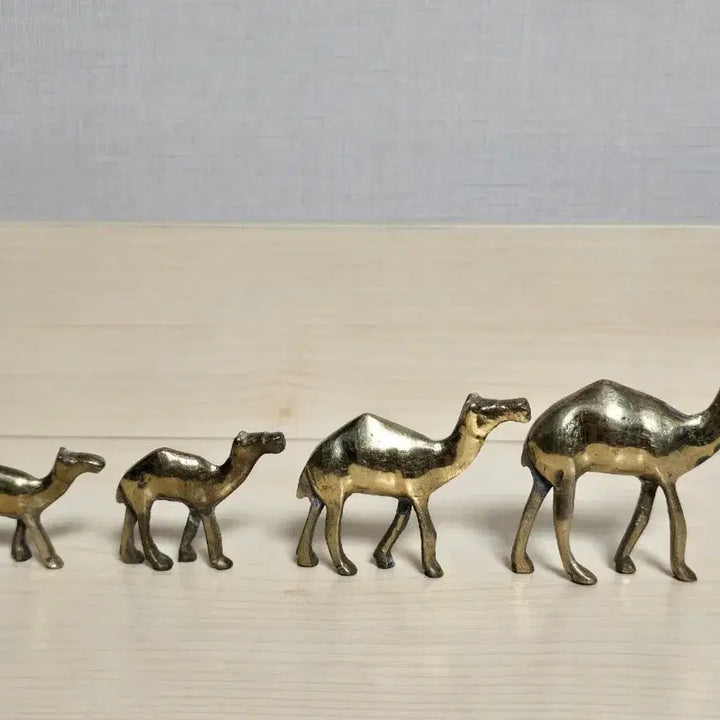 [BUNJANG] Brass Camel Ornament Set (4 Pieces) / 황동 낙타 장식 4종 세트