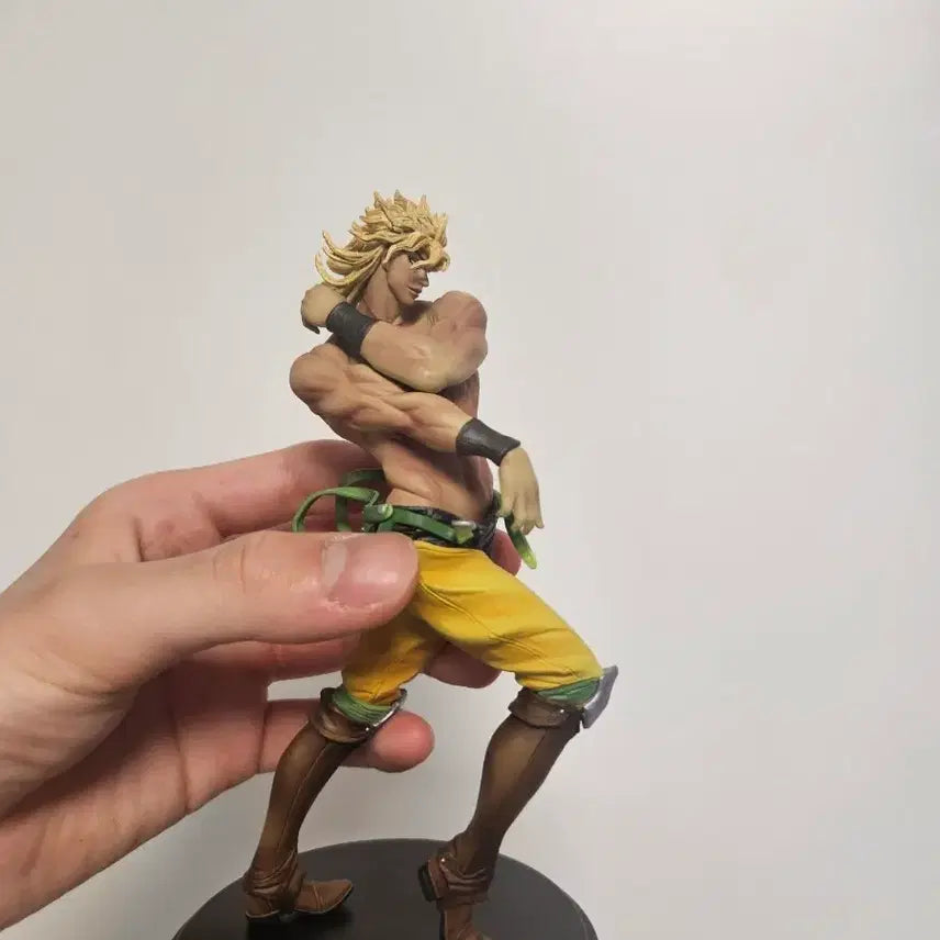 [BUNJANG] JoJo Kagedio Figure / 죠죠 카게디오 피규어
