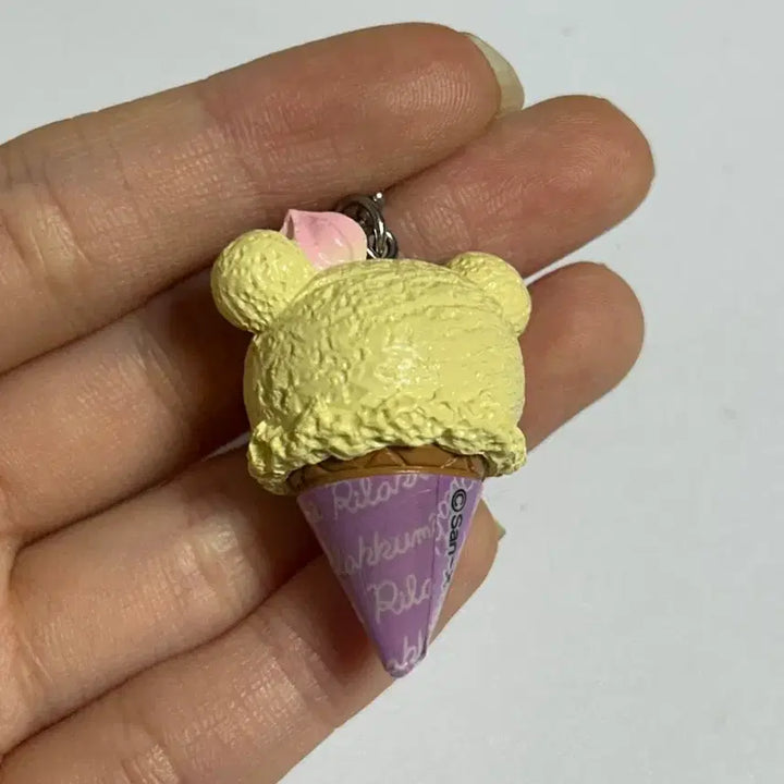 [BUNJANG] Classic Korilakkuma Ice Cream Keychain / 고전 코리락쿠마 아이스크림 키링