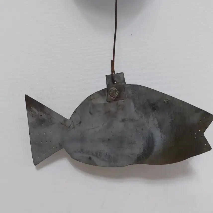 [BUNJANG] Antique Brass Wind Chime (Bungeo Jong) / 오래된 동 풍경종- 동종. 붕어종 . 민속품 . 만물당