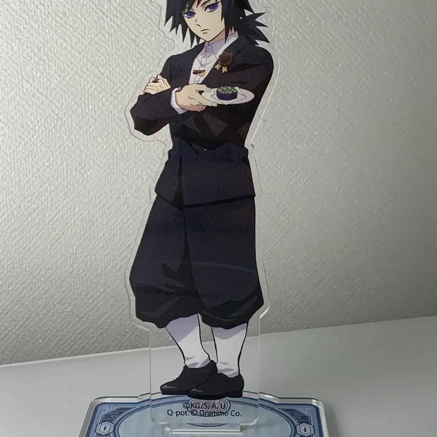 [BUNJANG] Demon Slayer Giyu Tomioka Qpot Collaboration Acrylic Stand / 귀멸의칼날 토미오카 기유 아크릴 스탠드 큐팟 Qpot 개봉전시