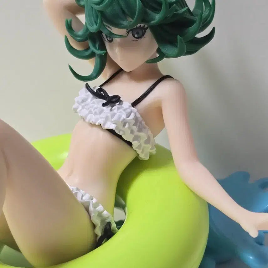 [BUNJANG] One-Punch Man Tatsumaki Swimsuit Figure / 원펀맨 타츠마키 수영복 피규어 2.3에 양도합니다