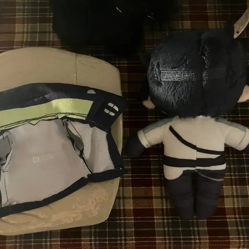 [BUNJANG] Sikoshiism Robo Plush Doll / 스코시즘 로보 프로스터 솜인형