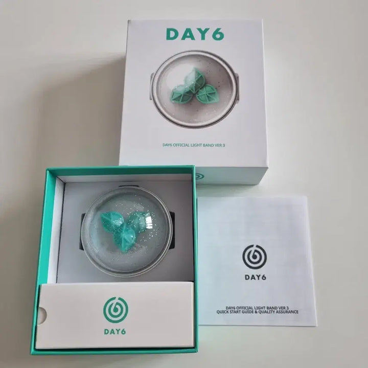 [BUNJANG] DAY6 Madewatch Ver. 3 Lightstick / 데이식스 응원봉 마데워치 ver.3