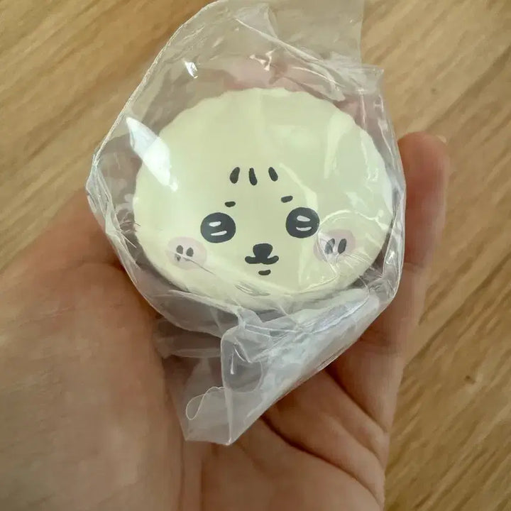 [BUNJANG] Chiikawa Racco Baby High High Crawling Figure / 치이카와 랏코 베이비 하이하이 엉금엉금 피규어