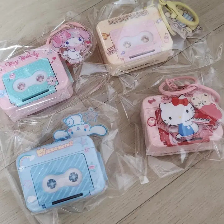 [BUNJANG] Sanrio Characters Recorder Keychain Gacha Set / 산리오 녹음기 키링 가챠
