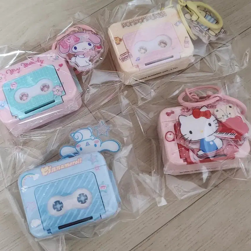 [BUNJANG] Sanrio Characters Recorder Keychain Gacha Set / 산리오 녹음기 키링 가챠