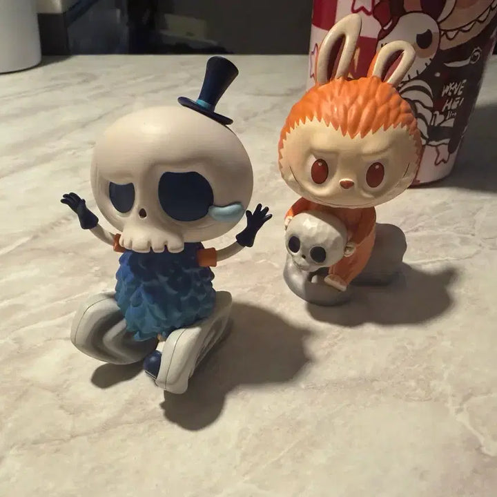 [BUNJANG] Labubu Figure Diary Series - Monday Catch Up Set / 라부부 피규어 일기시리즈 월요일편 팝니다 인테리어 소품 팝마트 정가이하