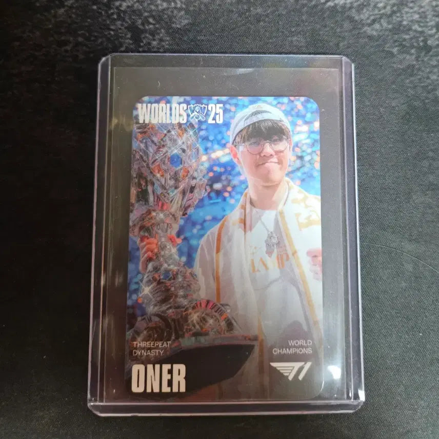 [BUNJANG] T1 Worlds Championship Winner Photocard / T1 월즈 우승 포토카드 오너