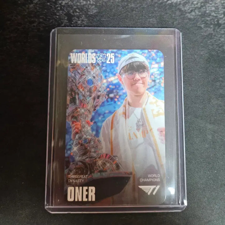 [BUNJANG] T1 Worlds Championship Winner Photocard / T1 월즈 우승 포토카드 오너