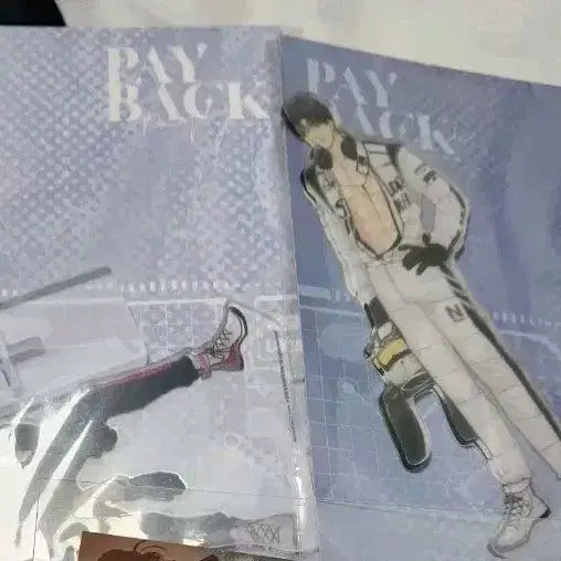 [BUNJANG] Payback Another Pink Yuihan Yoojay Acrylic Stand (Sealed) / 페이백  어나더 핑크 이유한 윤제이 아크릴 스탠드 미개봉