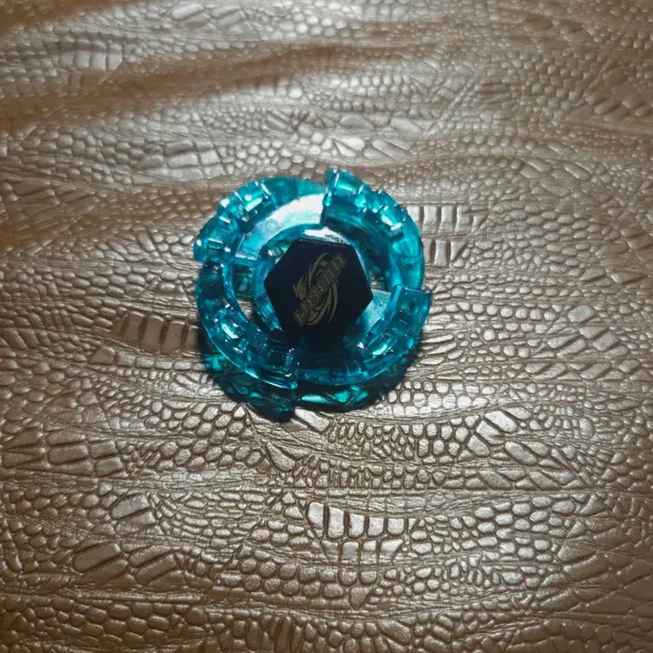 [BUNJANG] Metal Fight Beyblade WBBA Limited Edition Wolf / 메탈베이블레이드 울프 wbba 한정판