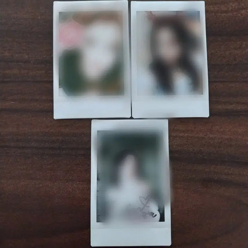 [BUNJANG] LOOSSEMBLE BBA BBA Signed Polaroid / 루셈블 고원 싸인 폴라로이드