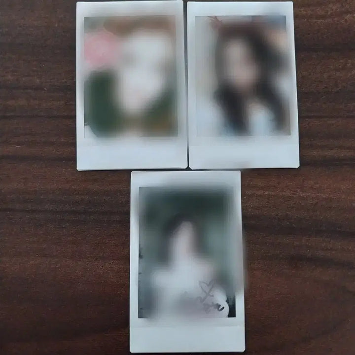 [BUNJANG] LOOSSEMBLE BBA BBA Signed Polaroid / 루셈블 고원 싸인 폴라로이드