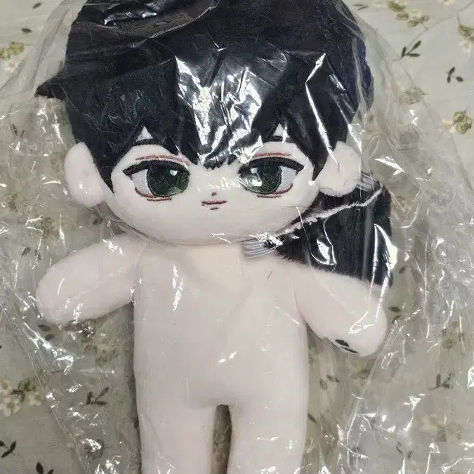 [BUNJANG] PLAVE Hamin 20cm Doll (Unsealed) / 플레이브 하민 비공식 20cm 뼈깅 함이 미개봉