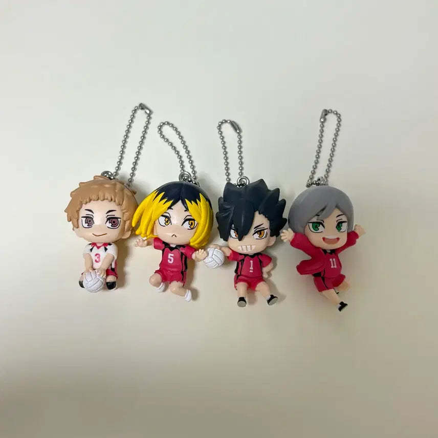 [BUNJANG] Haikyuu!! Nekoma Deformed Figure Keyring Gacha / 하이큐 굿즈 네코마 데포르메 피규어 키링 가챠