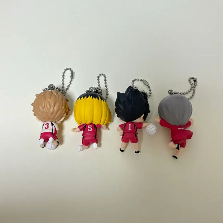 [BUNJANG] Haikyuu!! Nekoma Deformed Figure Keyring Gacha / 하이큐 굿즈 네코마 데포르메 피규어 키링 가챠