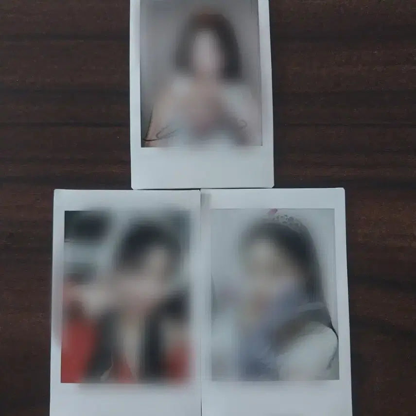 [BUNJANG] LOOSSEMBLE Hyunjin Signed Polaroid / 루셈블 현진 싸인 폴라로이드