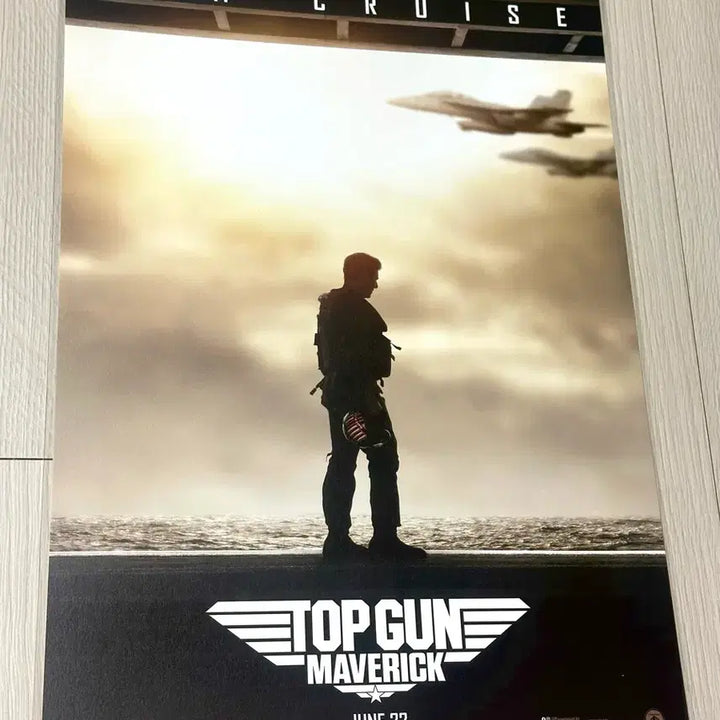 [BUNJANG] Tom Cruise Top Gun Original Release Poster (A3) / [2022초희귀한정판]영화 톰크루즈 탑건 최초개봉 포스터(A3)