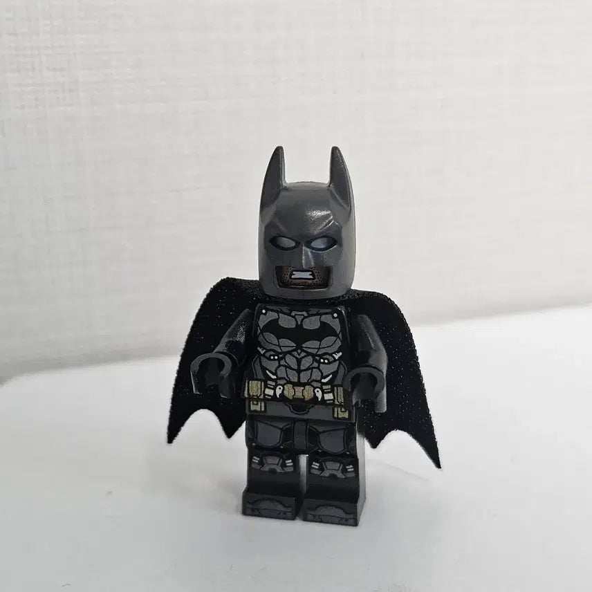 [BUNJANG] LEGO DC 76112 Arkham Batman Minifigure / 레고 디시 dc 76112 아캄 배트맨 미니피규어